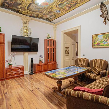 The Grand Royal 3Bdr Heart Of Old Town Appartement Praag Buitenkant foto