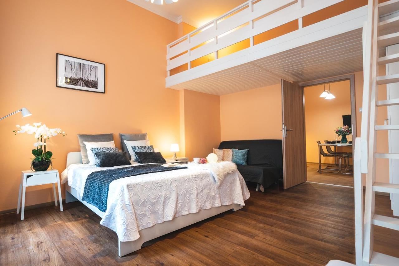 The Grand Royal 3Bdr Heart Of Old Town Appartement Praag Buitenkant foto