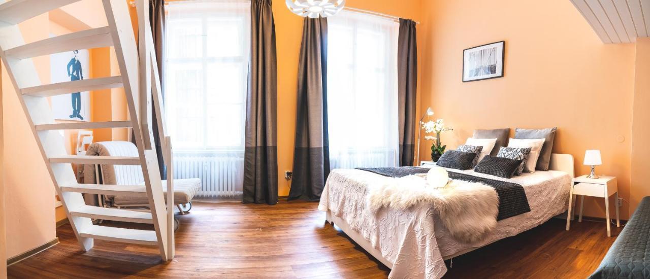 The Grand Royal 3Bdr Heart Of Old Town Appartement Praag Buitenkant foto
